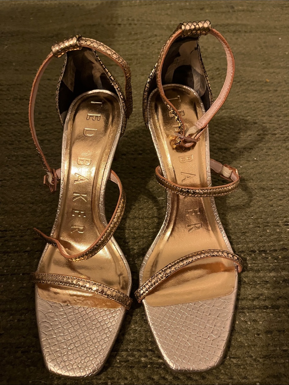 Ted Baker Melisah Blossom Pink Metallic Heels US 9 EU 39.5